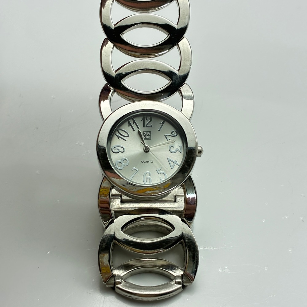 New York & Company Silver Tone Open Link Bracelet Watch NY2830 Japan Movement